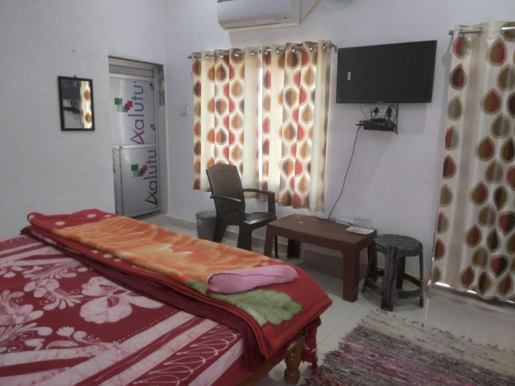 Happy Khajuraho Home Stay מראה חיצוני תמונה